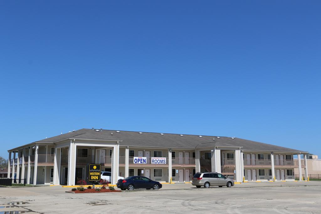 Western Inn Baker Εξωτερικό φωτογραφία